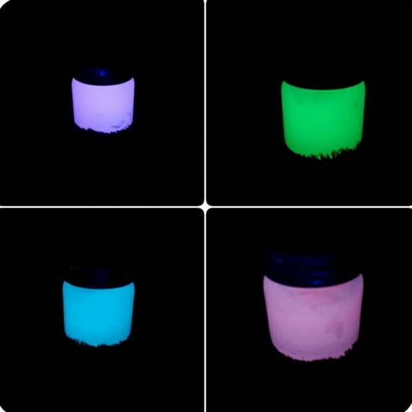 DBAA Glow in the dark flavored lipglosses - Picture 2 of 4